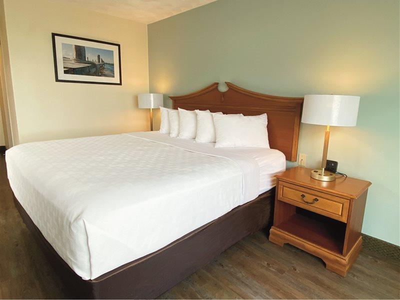 Comfort Inn At Newport Beach Middletown Zewnętrze zdjęcie