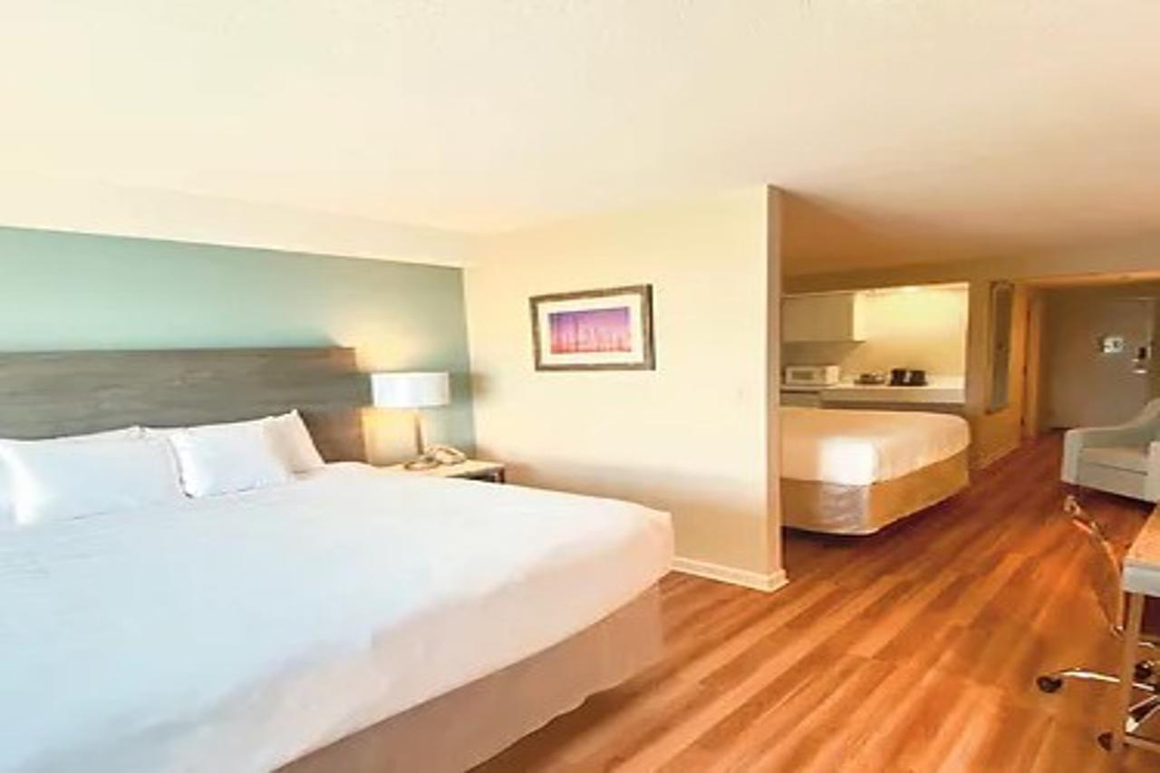 Comfort Inn At Newport Beach Middletown Zewnętrze zdjęcie