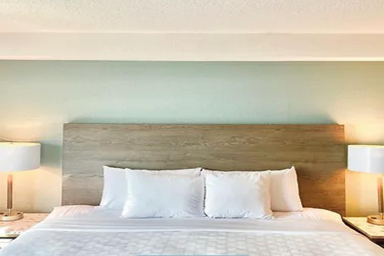 Comfort Inn At Newport Beach Middletown Zewnętrze zdjęcie