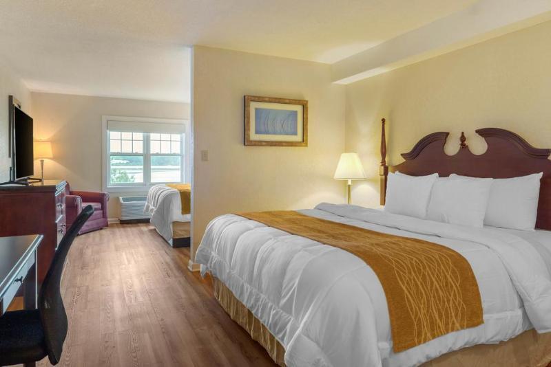 Comfort Inn At Newport Beach Middletown Zewnętrze zdjęcie